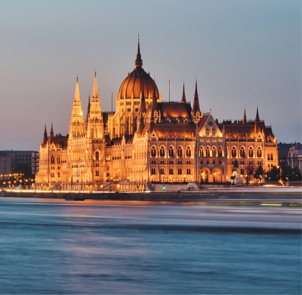 Lehoczky Dental Tourism Hungary hero image hungarian parliament